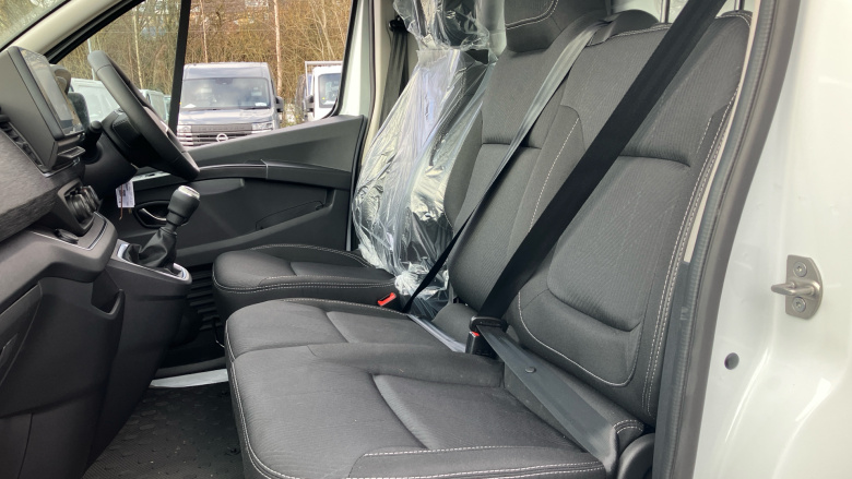 Renault Trafic Swb Diesel SL30 Blue dCi 150 Extra [Safety] Van